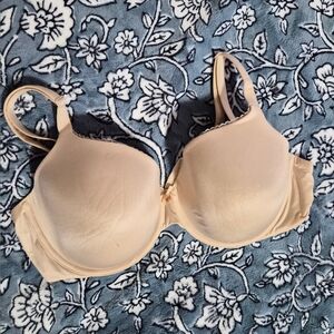 Body by VictoriaPerfect Shape Smooth Push-Up Bra